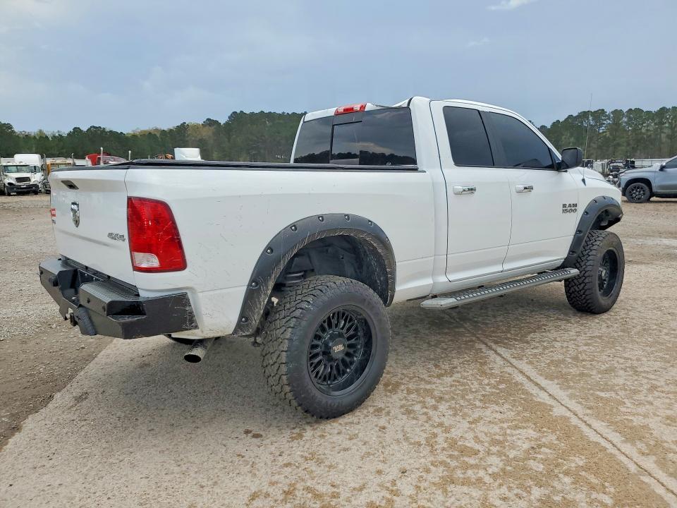 2016 Dodge Ram 1500 slt