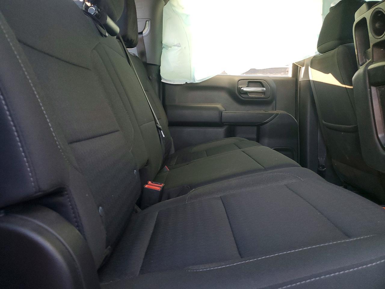 2023 Chevrolet Silverado K1500 Custom