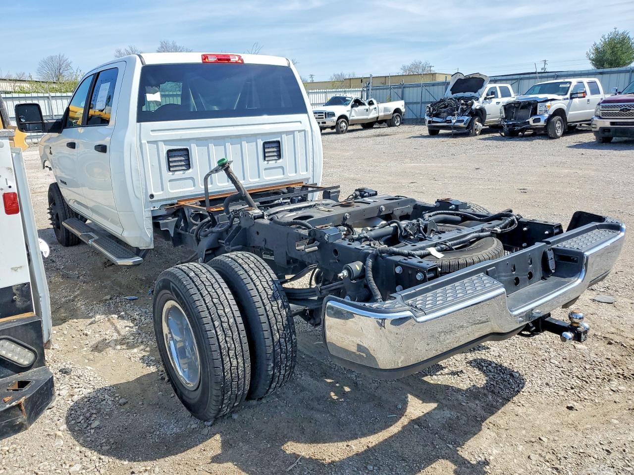 2024 Dodge RAM 3500 BIG Horn Truck Cab AND Chassis