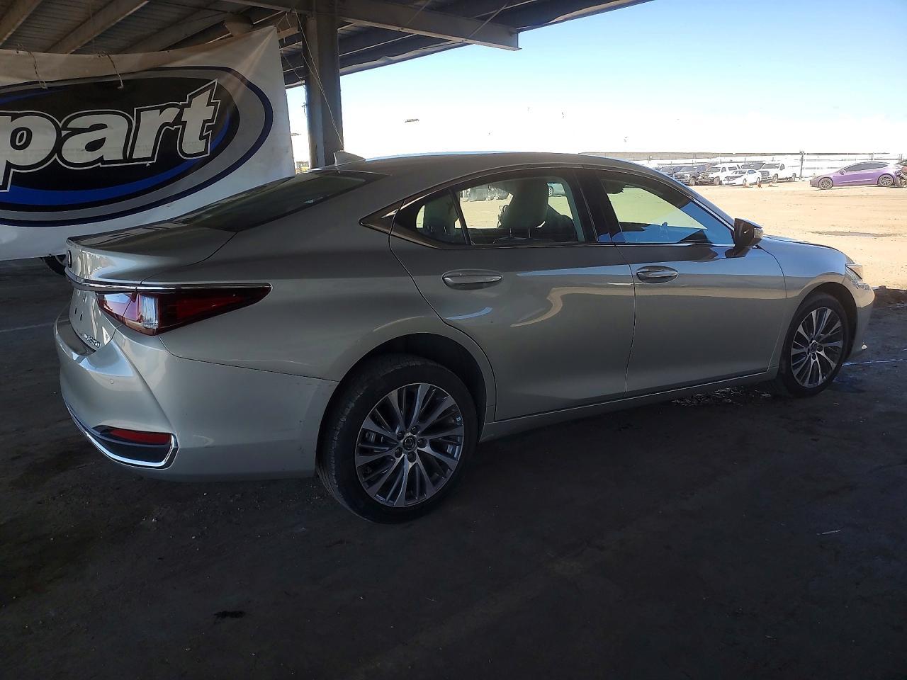 2021 Lexus Es 250 Base