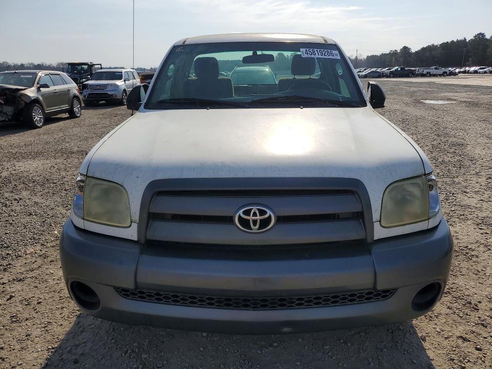 2005 Toyota Tundra Base