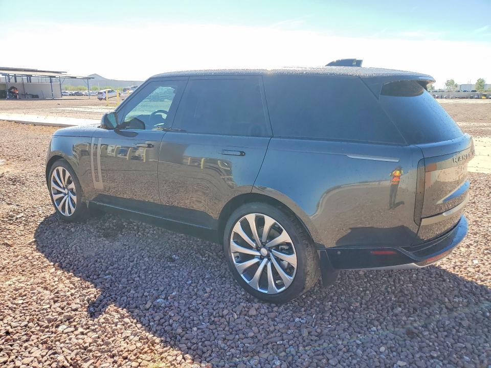 2025 Land Rover Range Rover se