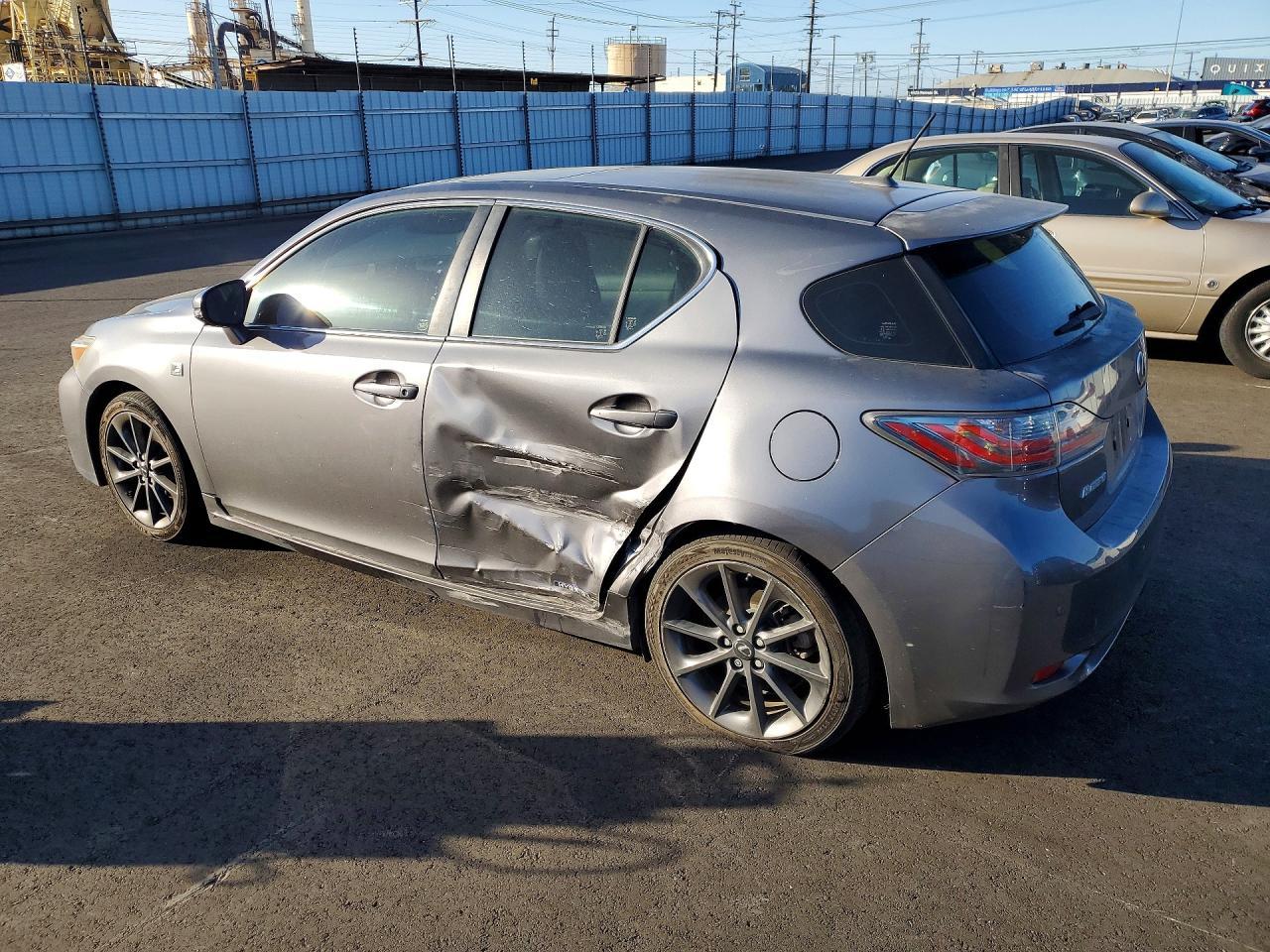2013 Lexus Ct 200h Base