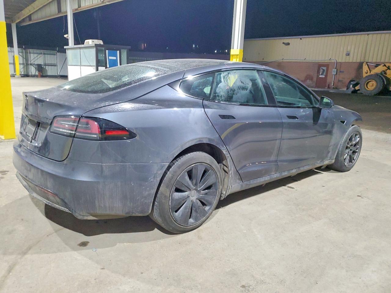 2022 Tesla Model s