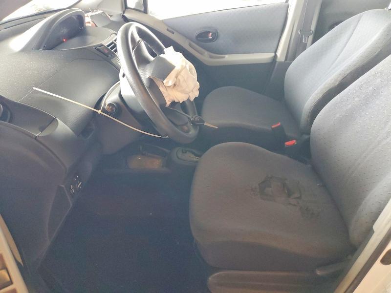 2011 Toyota Yaris Base