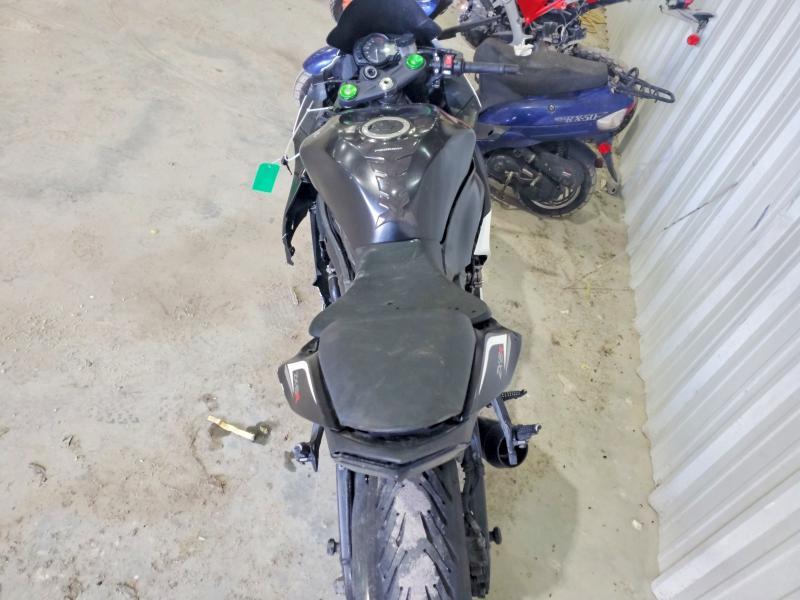 2015 Kawasaki ZX636 E