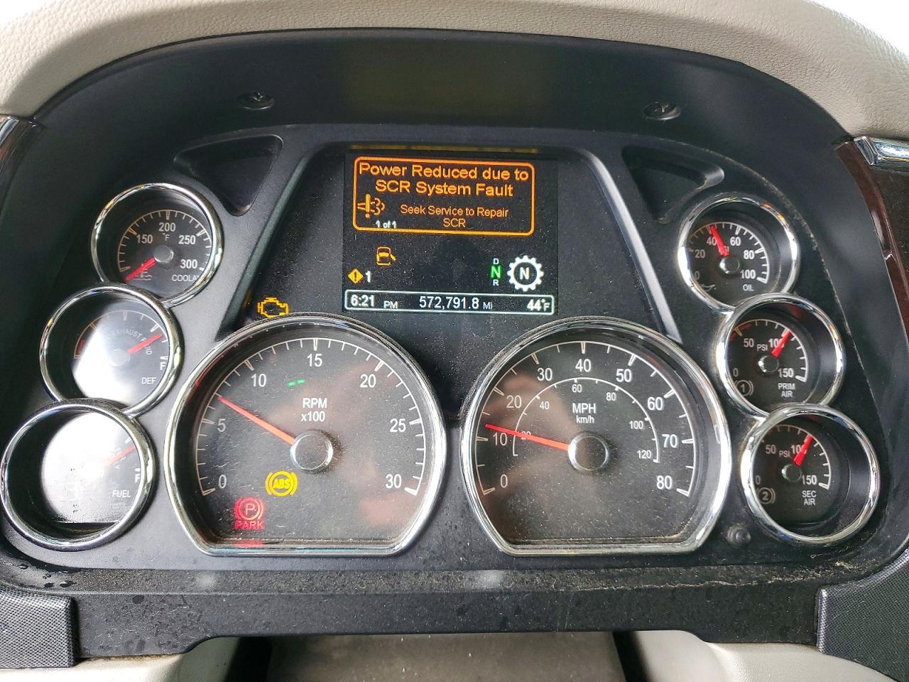 2019 Peterbilt Tractor 2019 Peterbilt 579 Semi Truck