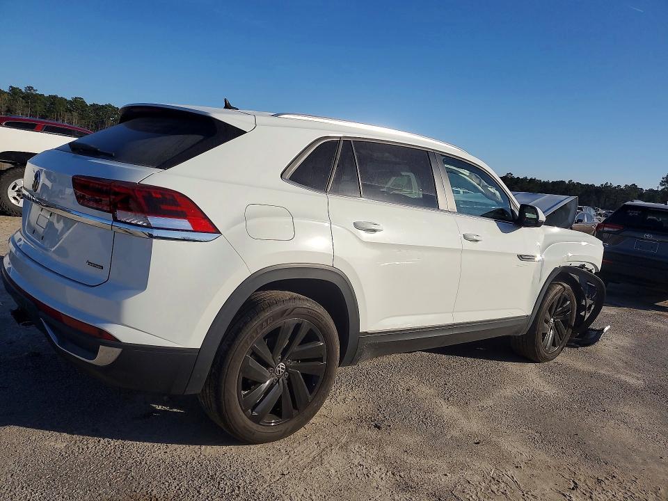 2023 Volkswagen Atlas Cross Sport se