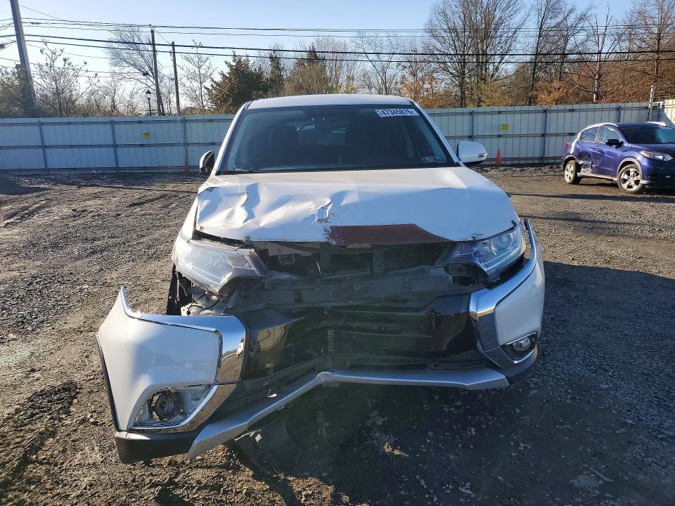 2017 Mitsubishi Outlander se