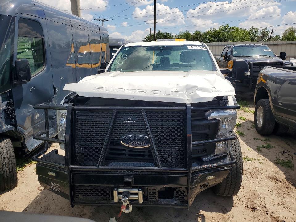 2025 Ford F350 Super Duty