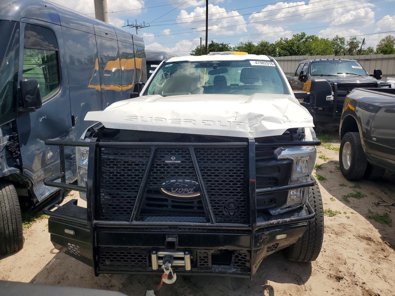 2025 Ford F350 Super Duty