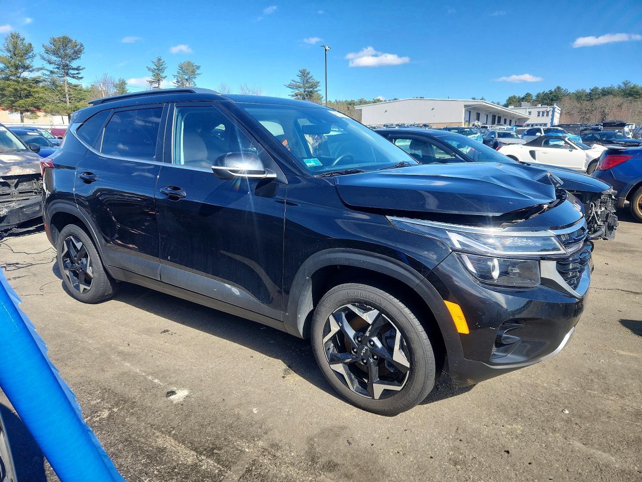 2024 KIA Seltos ex