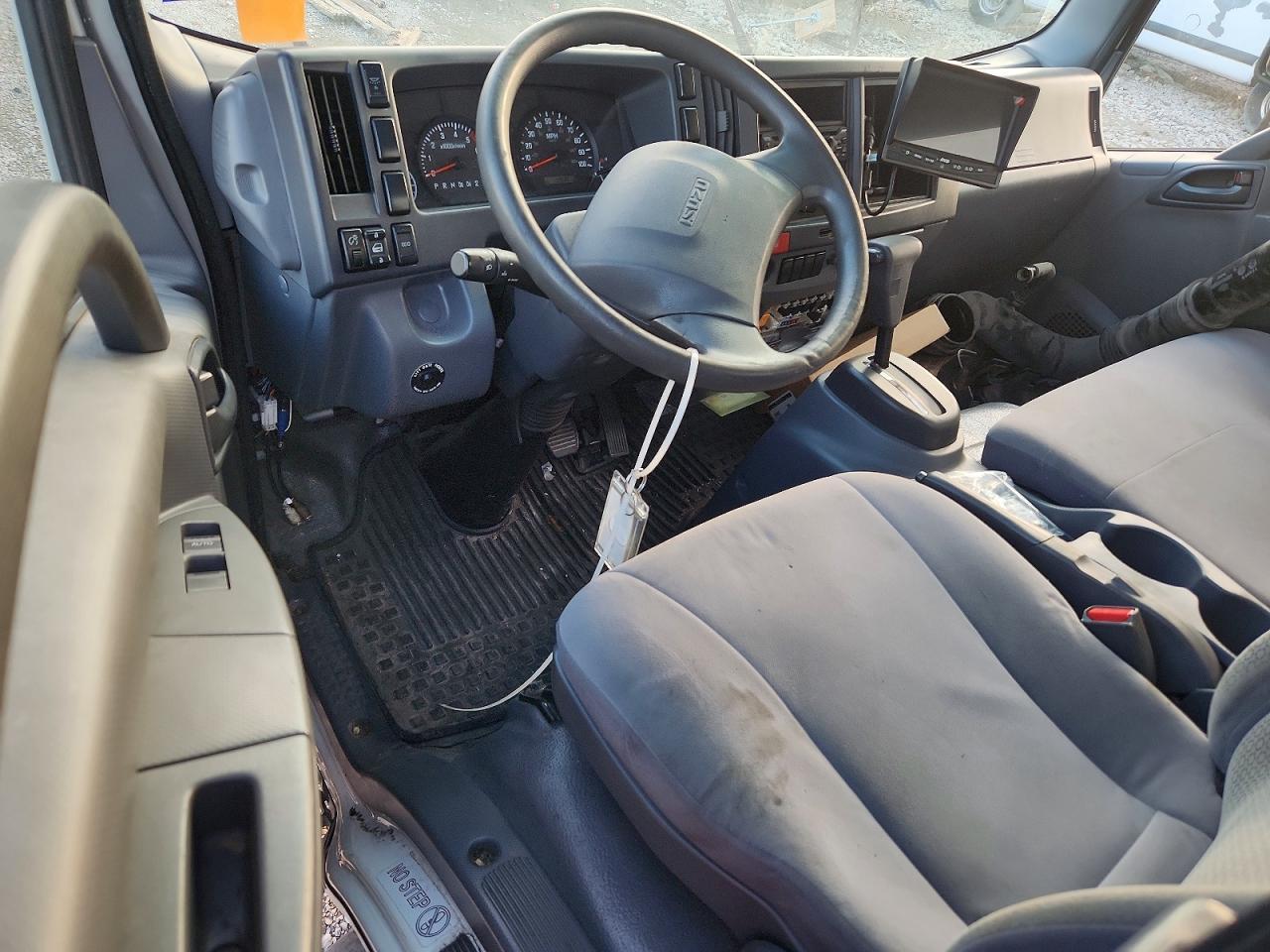 2021 Isuzu NPR HD BOX Truck