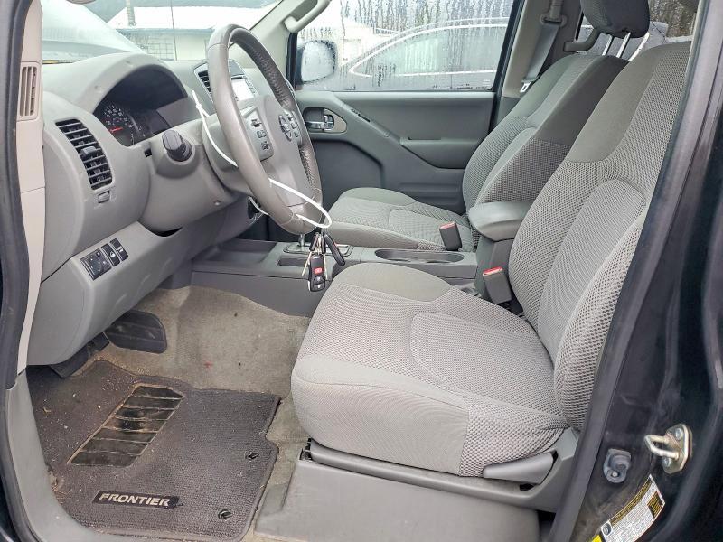 2017 Nissan Frontier SV