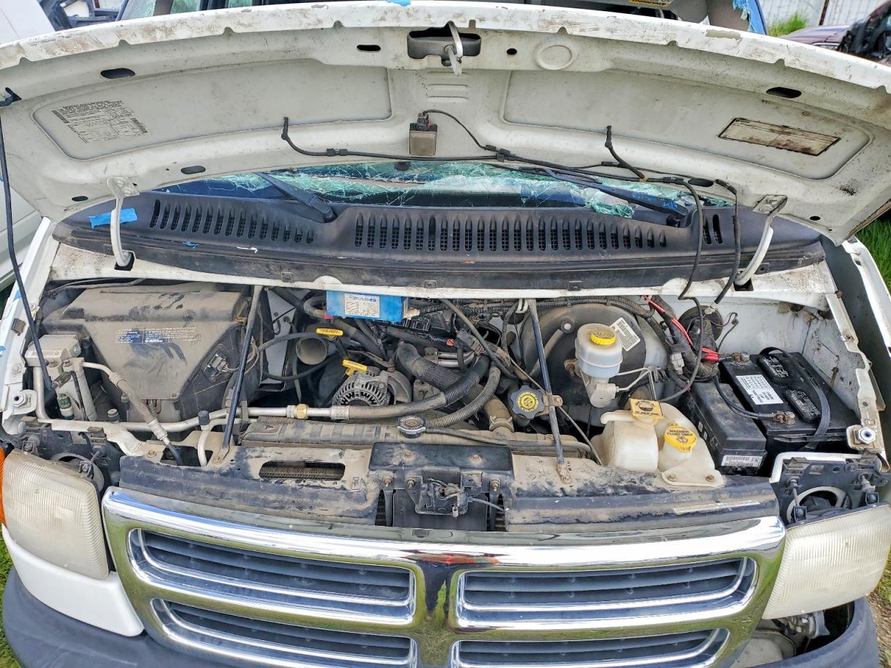 2003 Dodge Ram van B3500