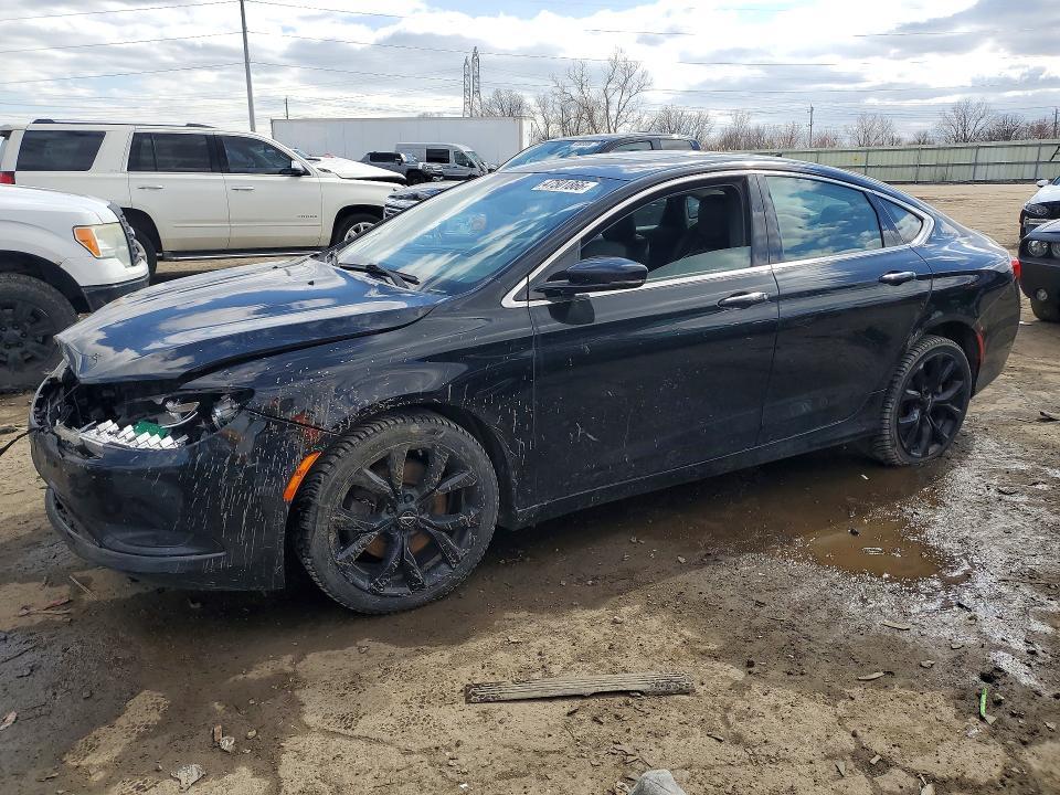 2015 Chrysler 200 c