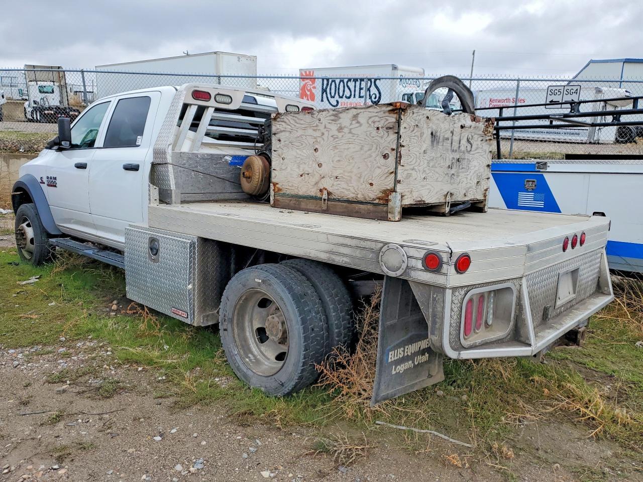 2015 Dodge RAM 5500 Flatbed Truck