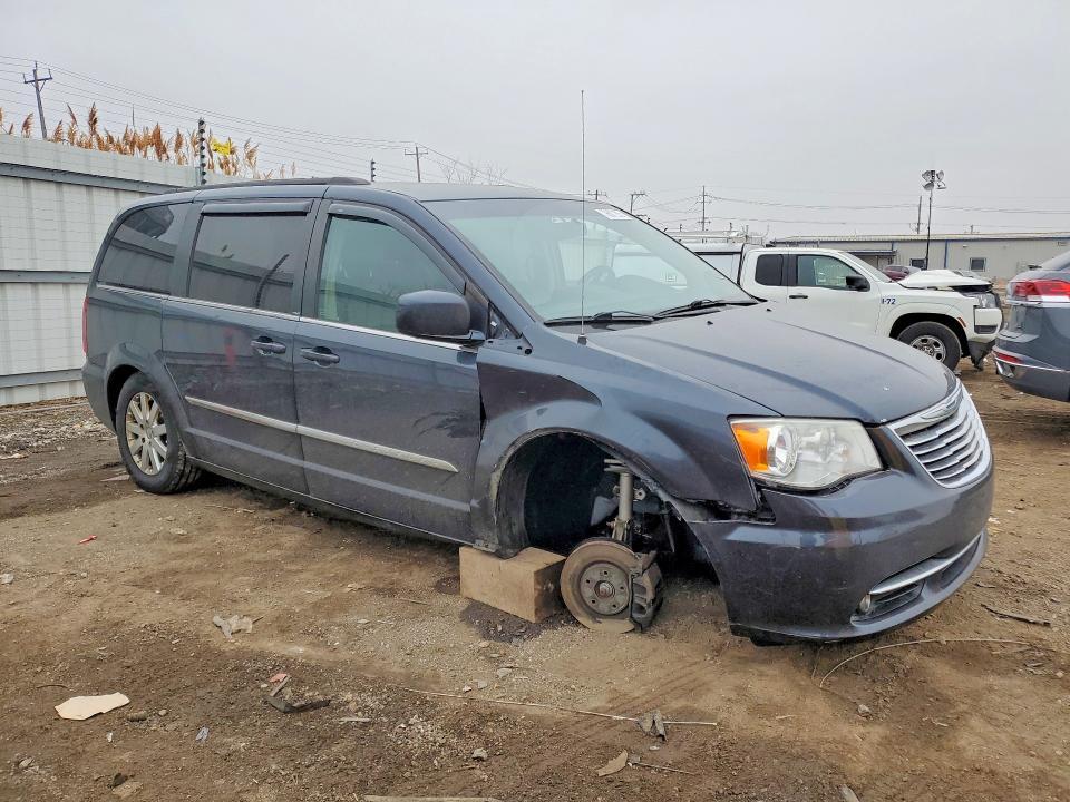 2013 Chrysler Town & Country Touring