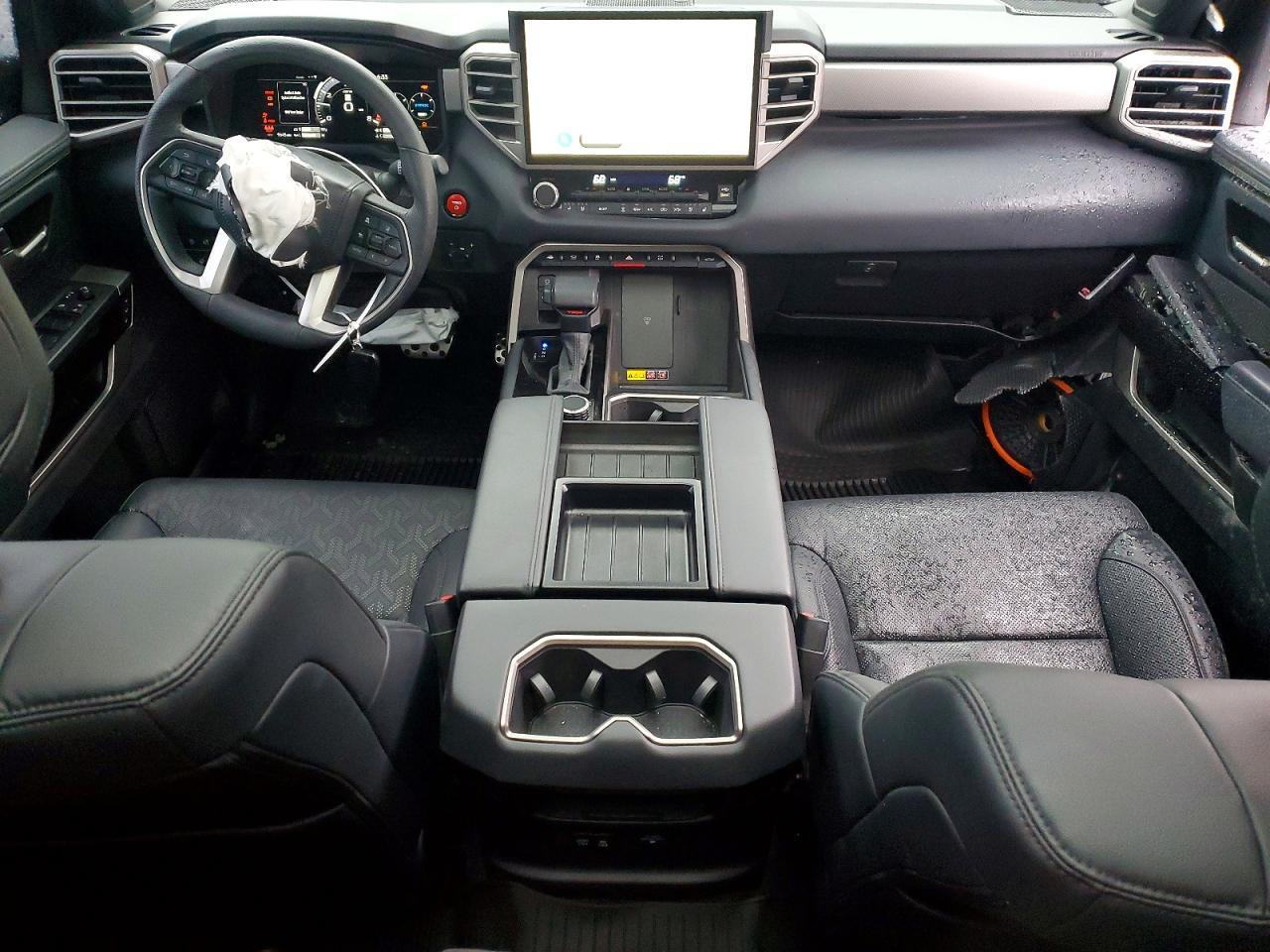 2025 Toyota Tundra Limited HV