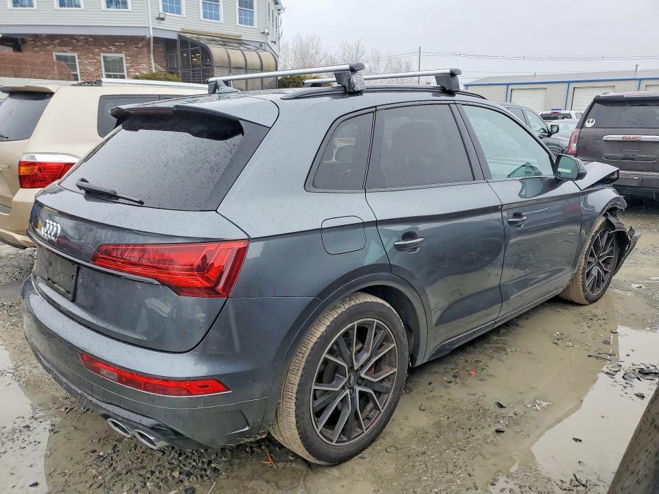 2021 Audi SQ5 Premium Plus