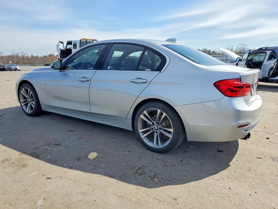 2018 BMW 330 xi