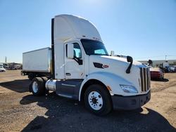 2015 Peterbilt 579 Semi Truck en venta en Phoenix, AZ