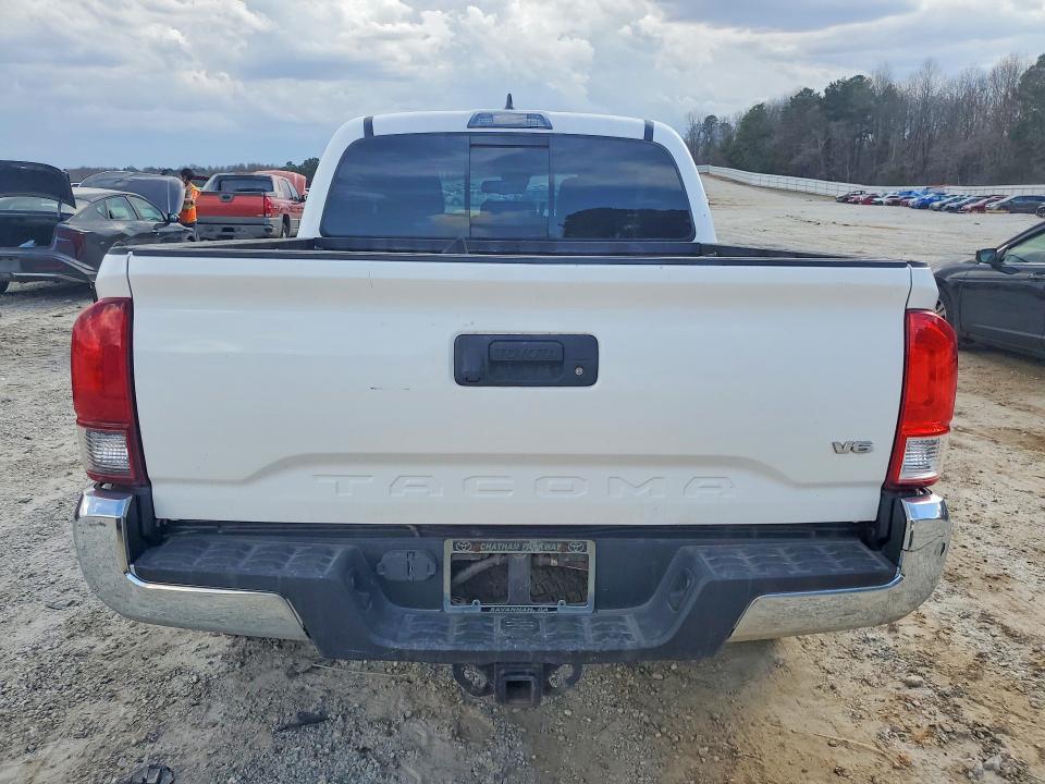 2019 Toyota Tacoma trd Off-road