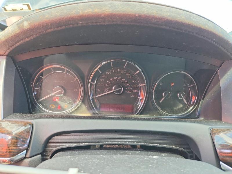 2010 Lincoln Townhouse MKS