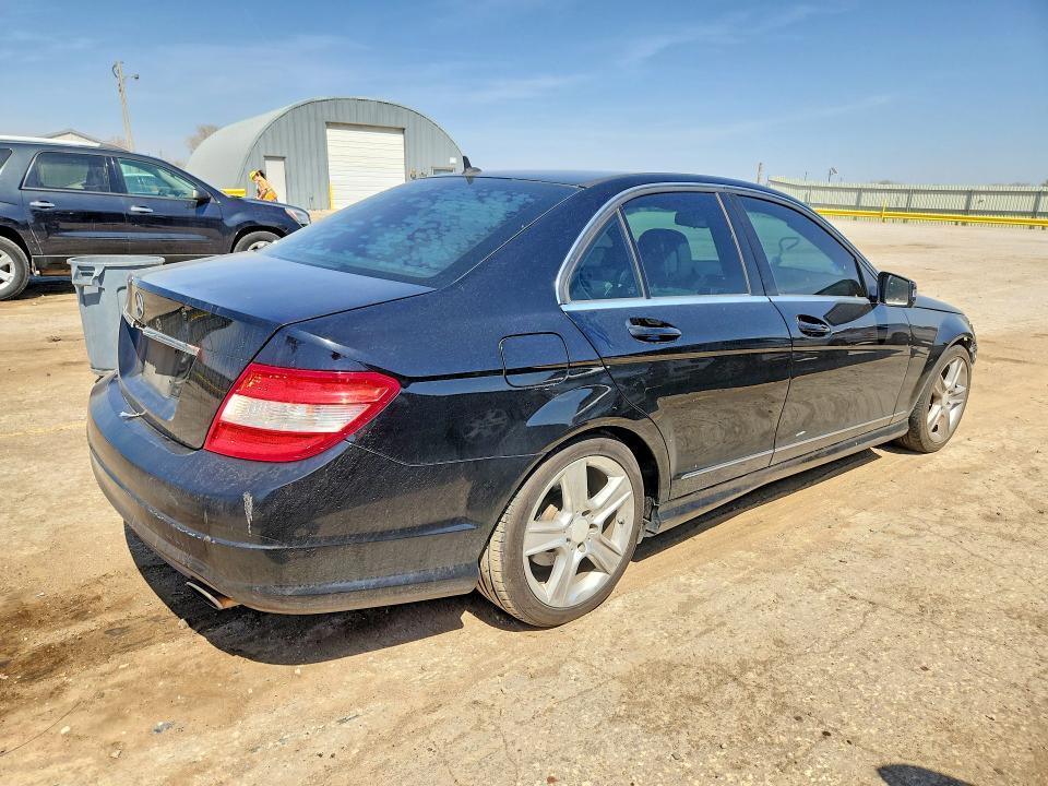 2010 Mercedes-Benz C300