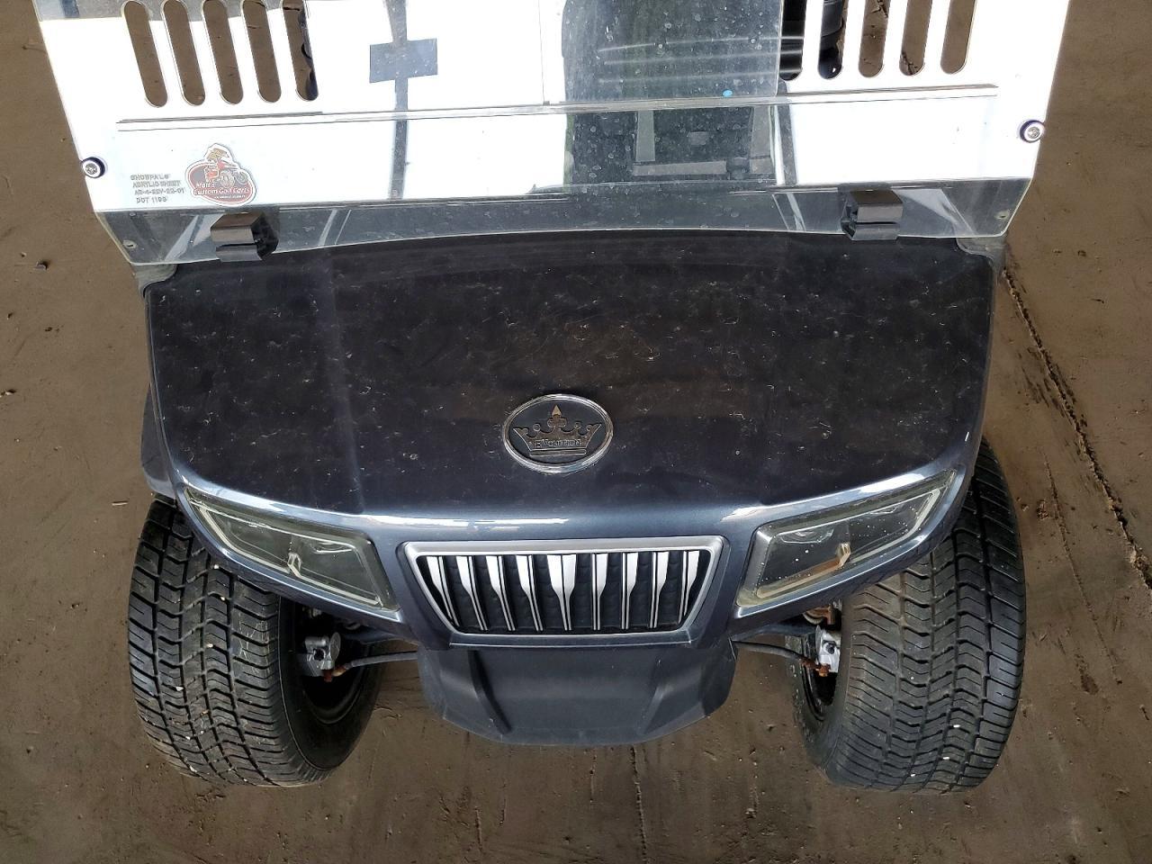 2023 Evolution Golf Cart