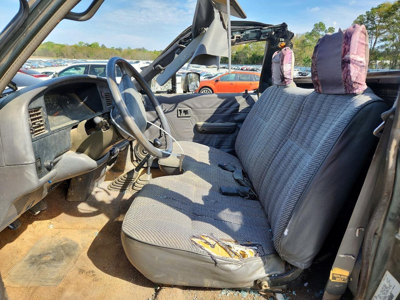 1993 Toyota Pickup Deluxe