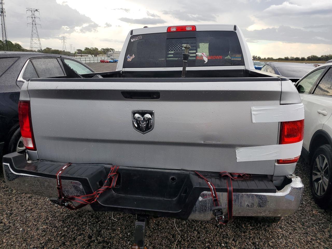 2018 Dodge RAM 1500 SLT