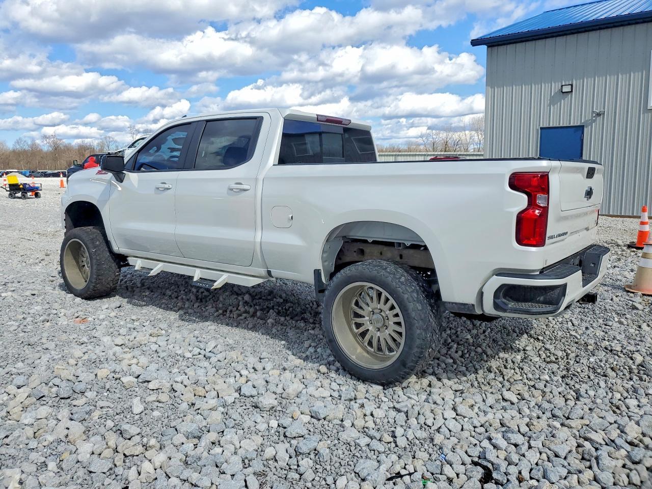 2021 Chevrolet Silverado K1500 RST
