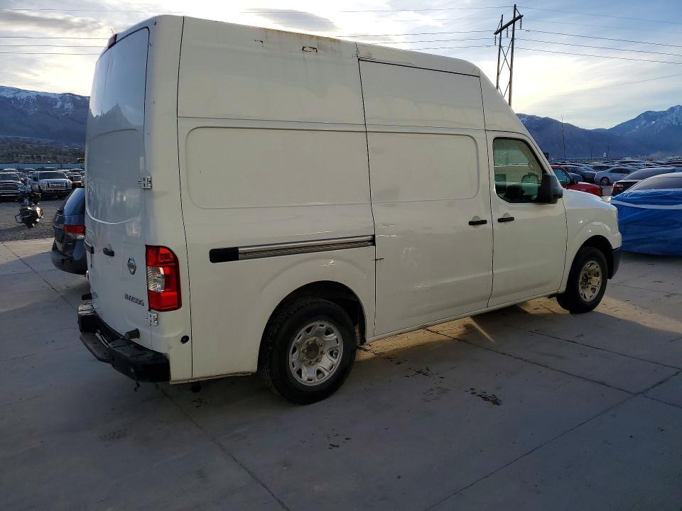 2017 Nissan NV 2500 HD SV Delivery Van