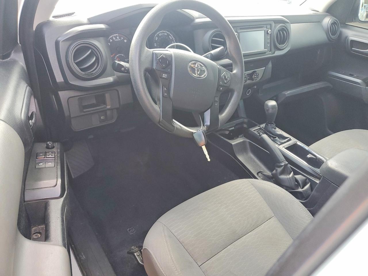 2019 Toyota Tacoma SR V6