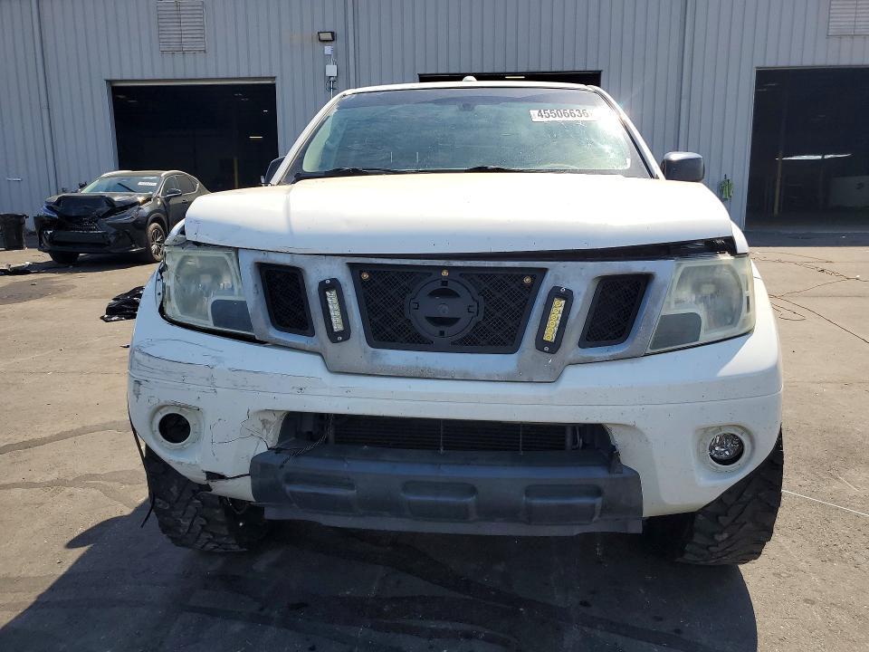 2016 Nissan Frontier Desert Runner