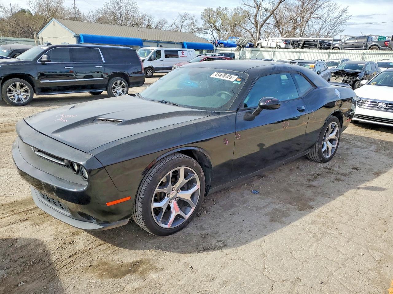 2016 Dodge Challenger sxt