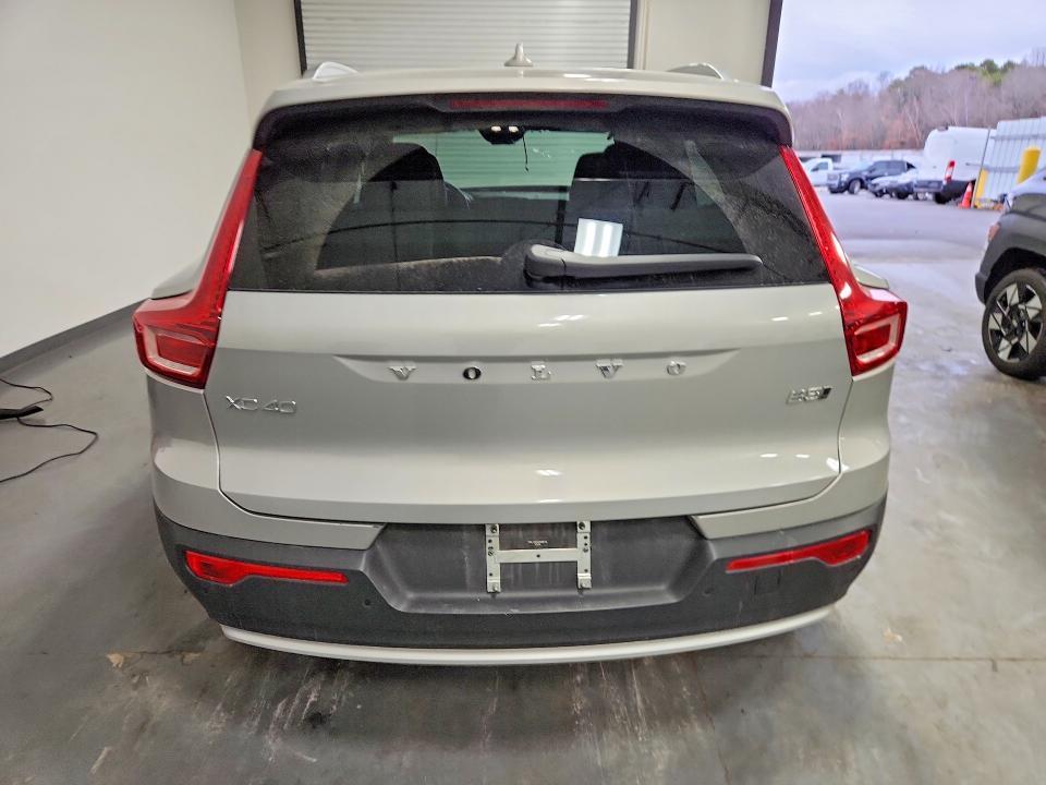 2025 Volvo Xc40 Plus