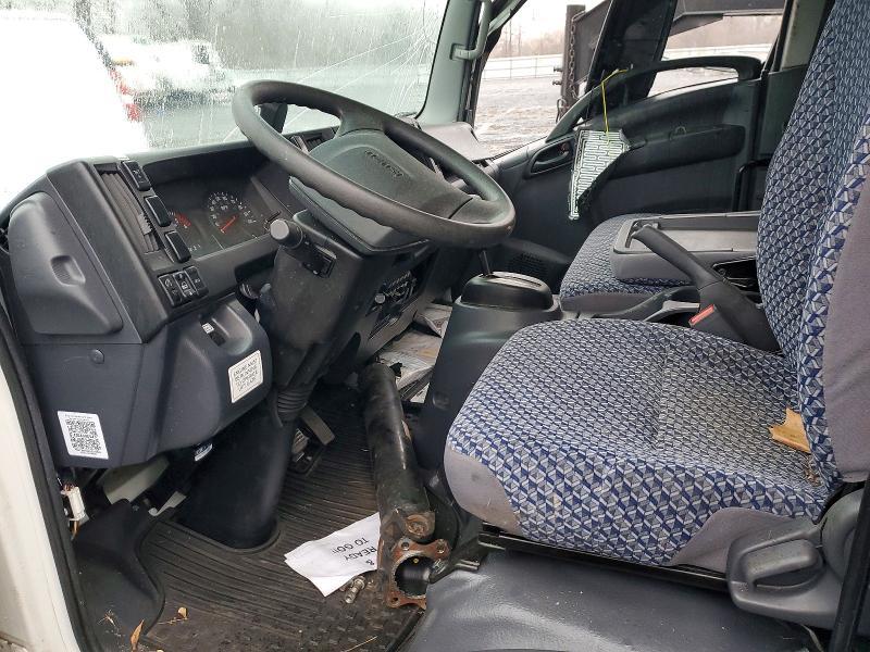 2024 Isuzu NPR HD BOX Truck