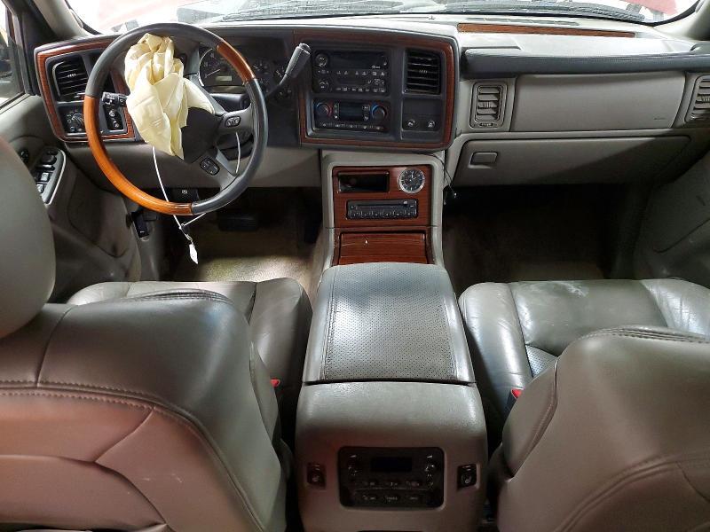 2003 Cadillac Escalade Luxury