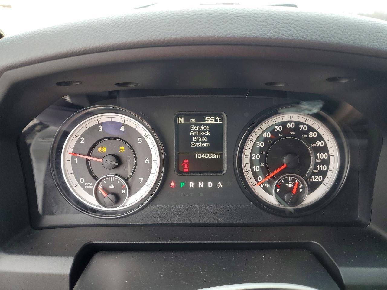 2015 Dodge RAM 1500 SLT