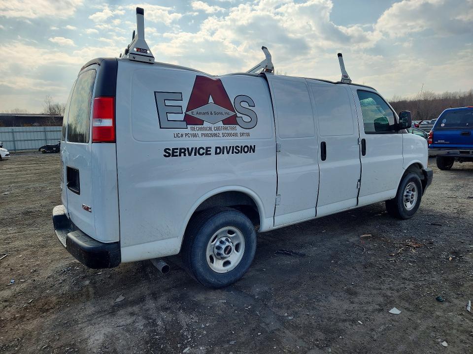 2023 GMC Savana 2500 Cargo Utility / Service van