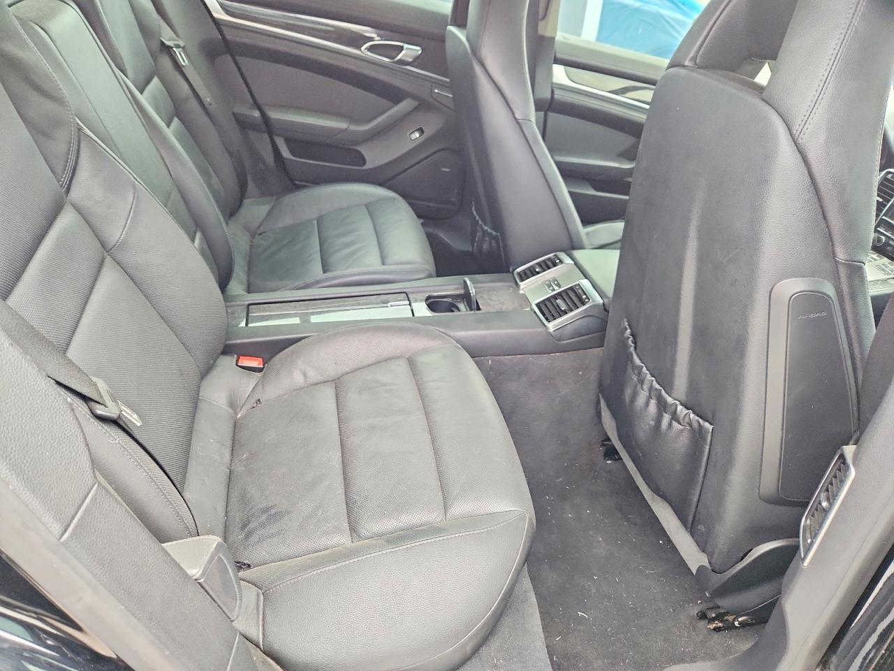 2010 Porsche Panamera 4S