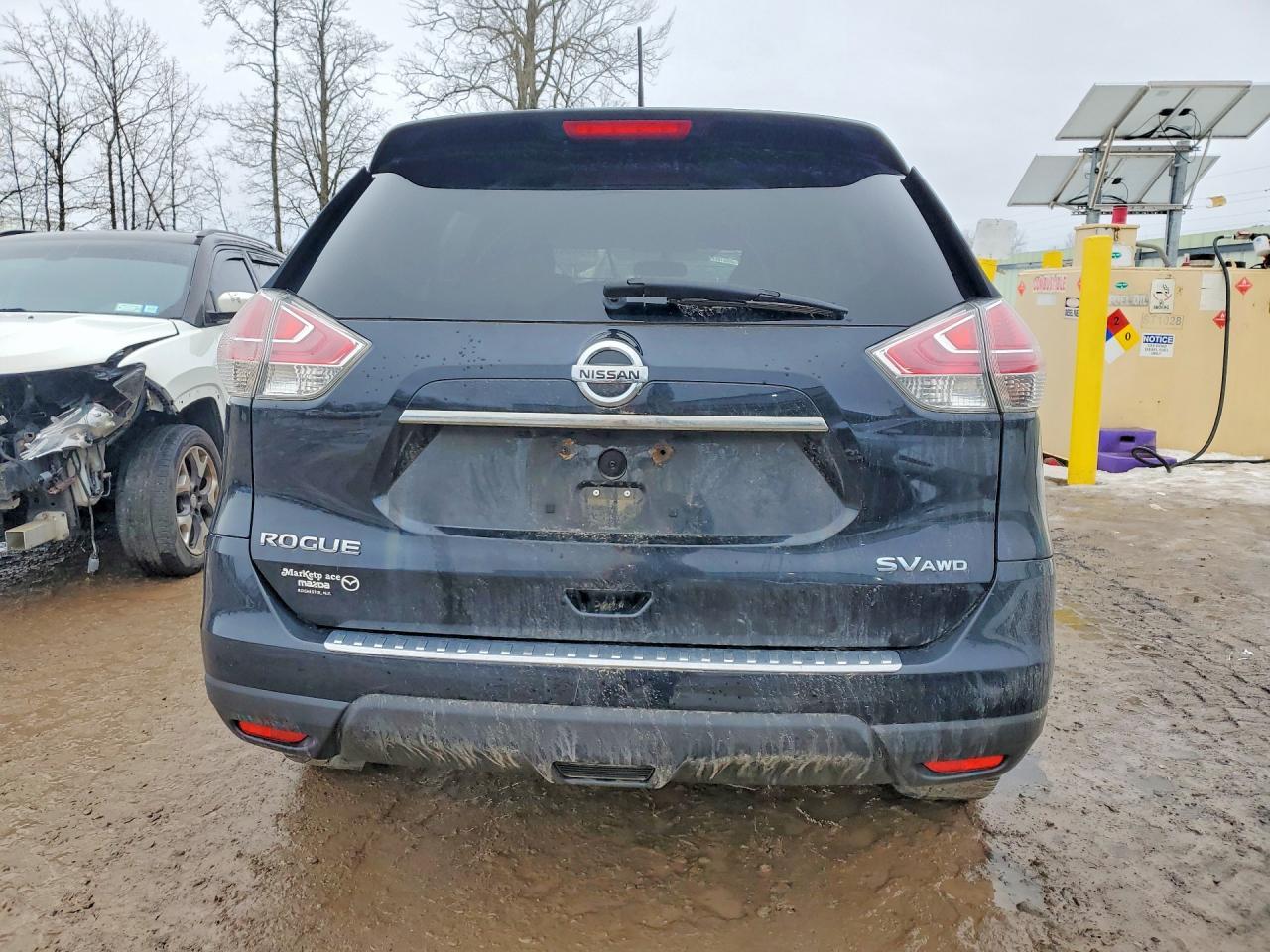 2015 Nissan Rogue sv