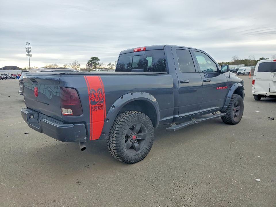 2016 Dodge RAM 1500 SLT