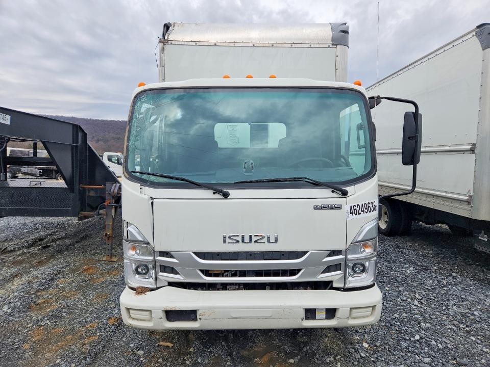 2024 Isuzu NPR HD-BOX Truck