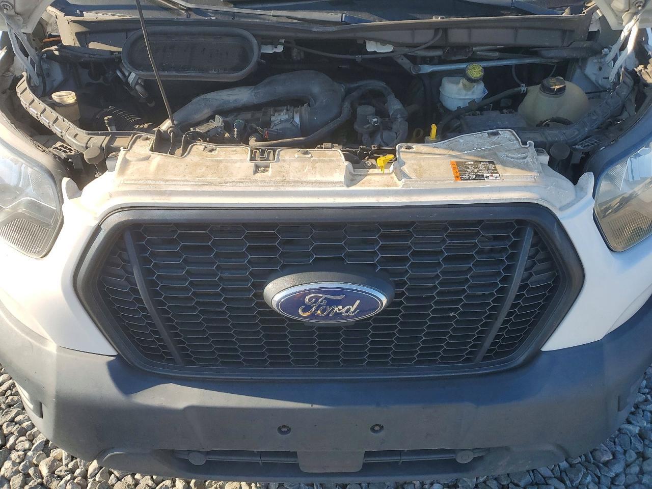 2020 Ford Transit Delivery Truck