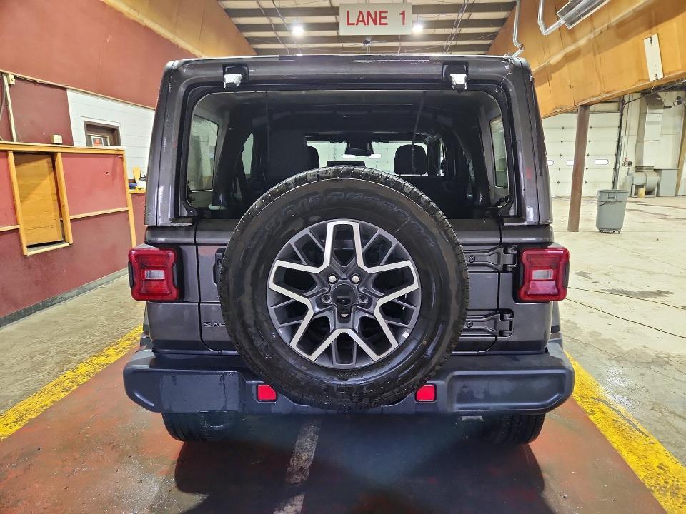 2025 Jeep Wrangler Sahara