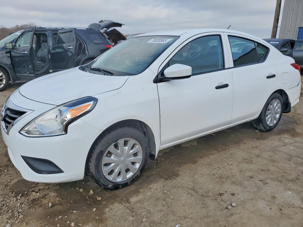 2019 Nissan Versa s