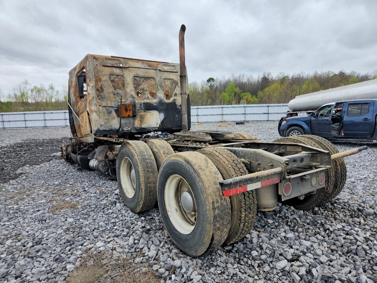 2013 International LF687 Semi Truck